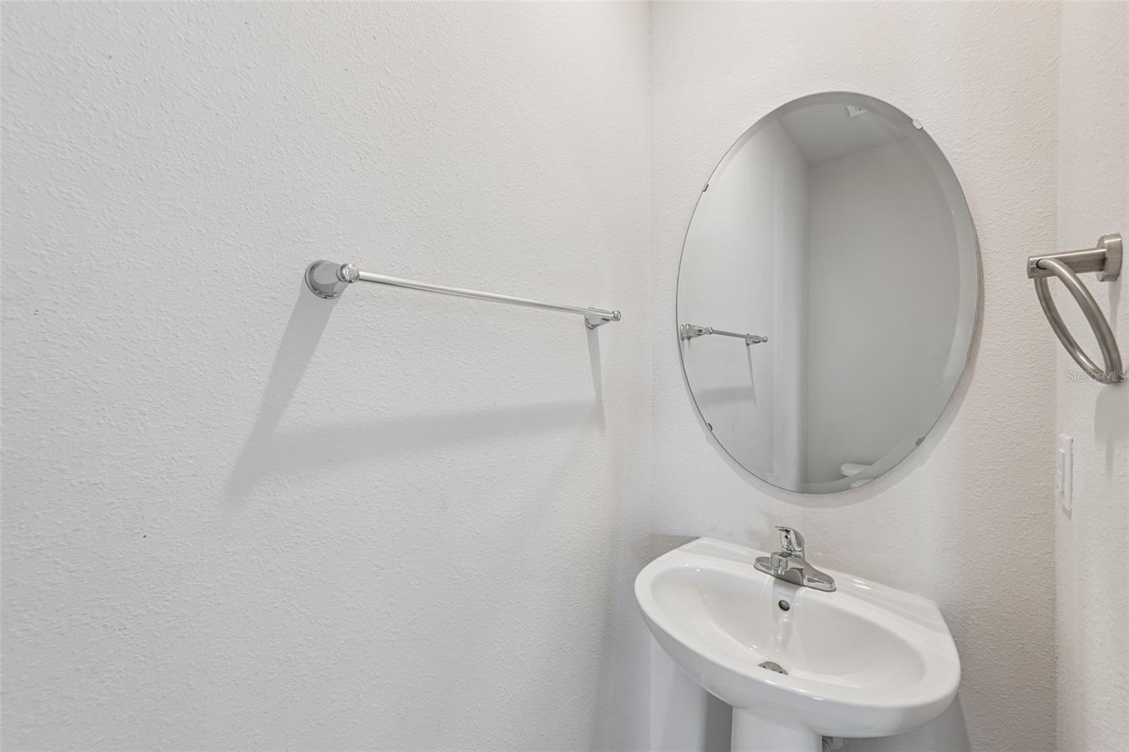 Image 25 of 37 For 1193 Catskill Drive