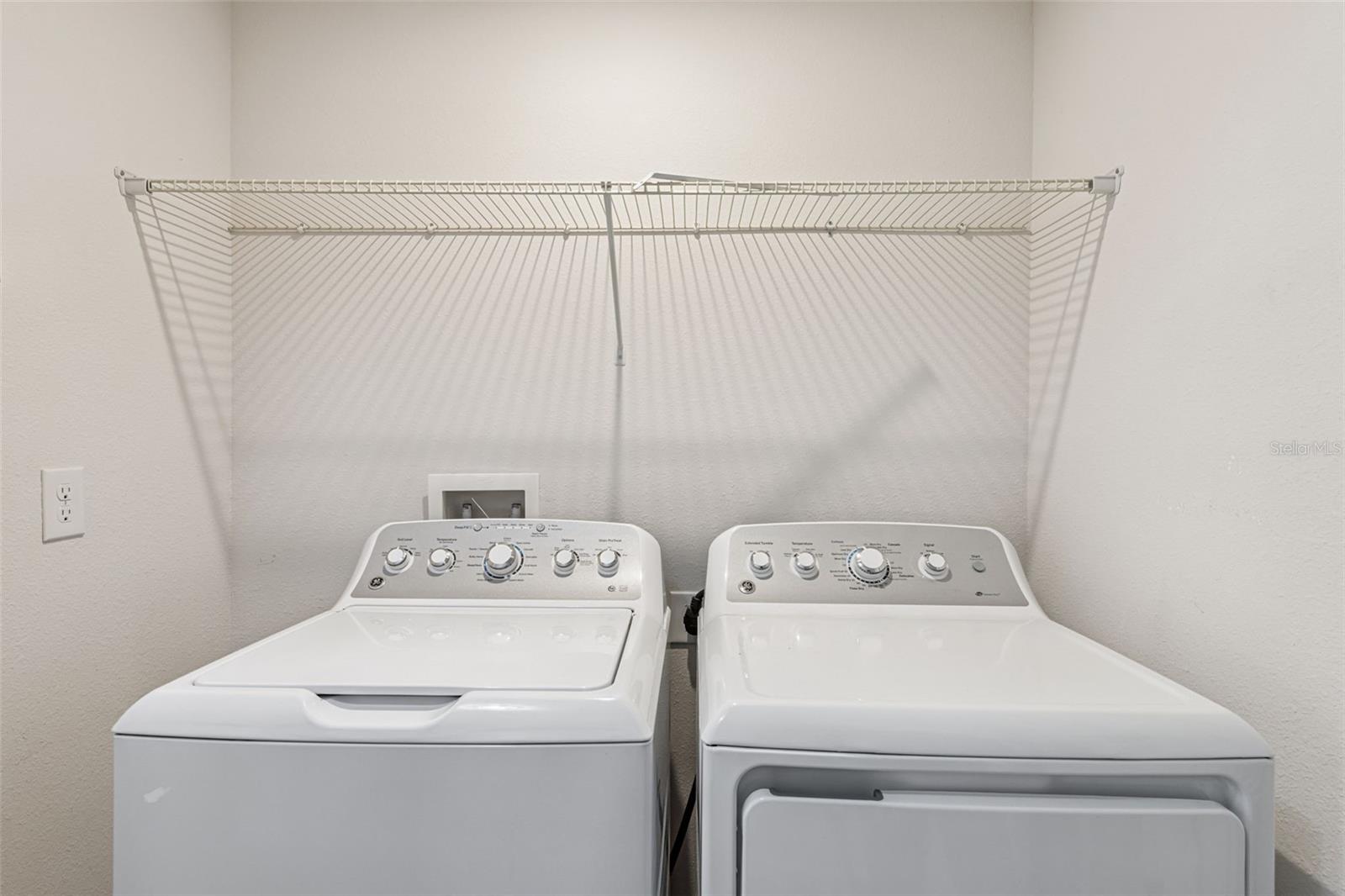 Image 26 of 37 For 1193 Catskill Drive