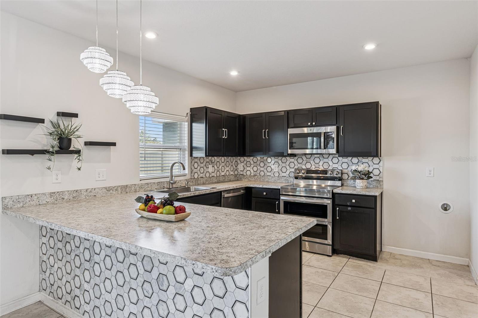 Image 7 of 37 For 1193 Catskill Drive