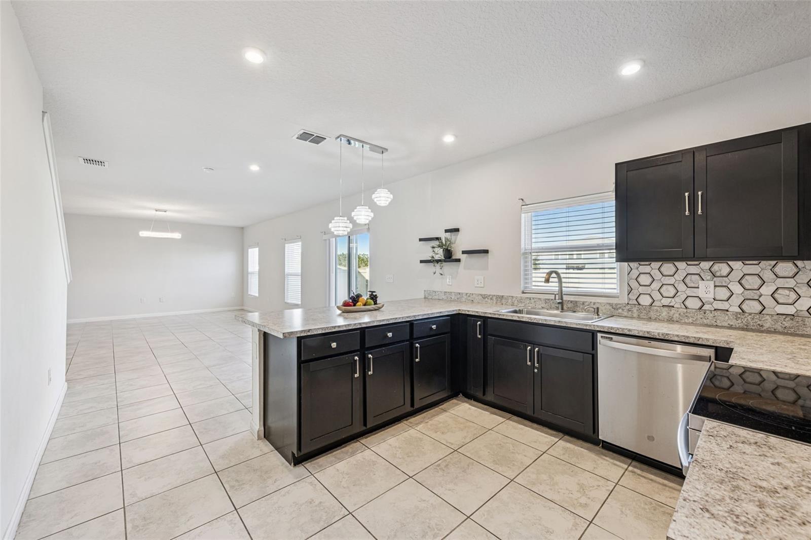 Image 9 of 37 For 1193 Catskill Drive