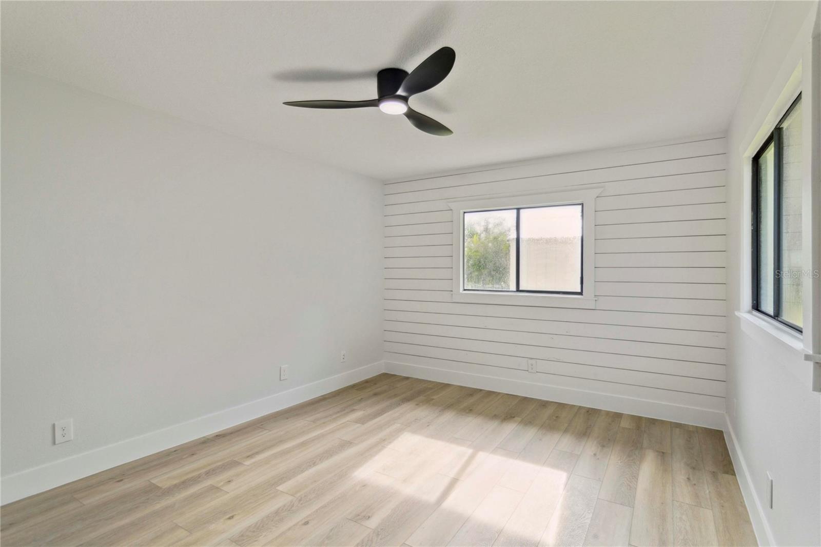 Image 19 of 31 For 6337 99th Street E