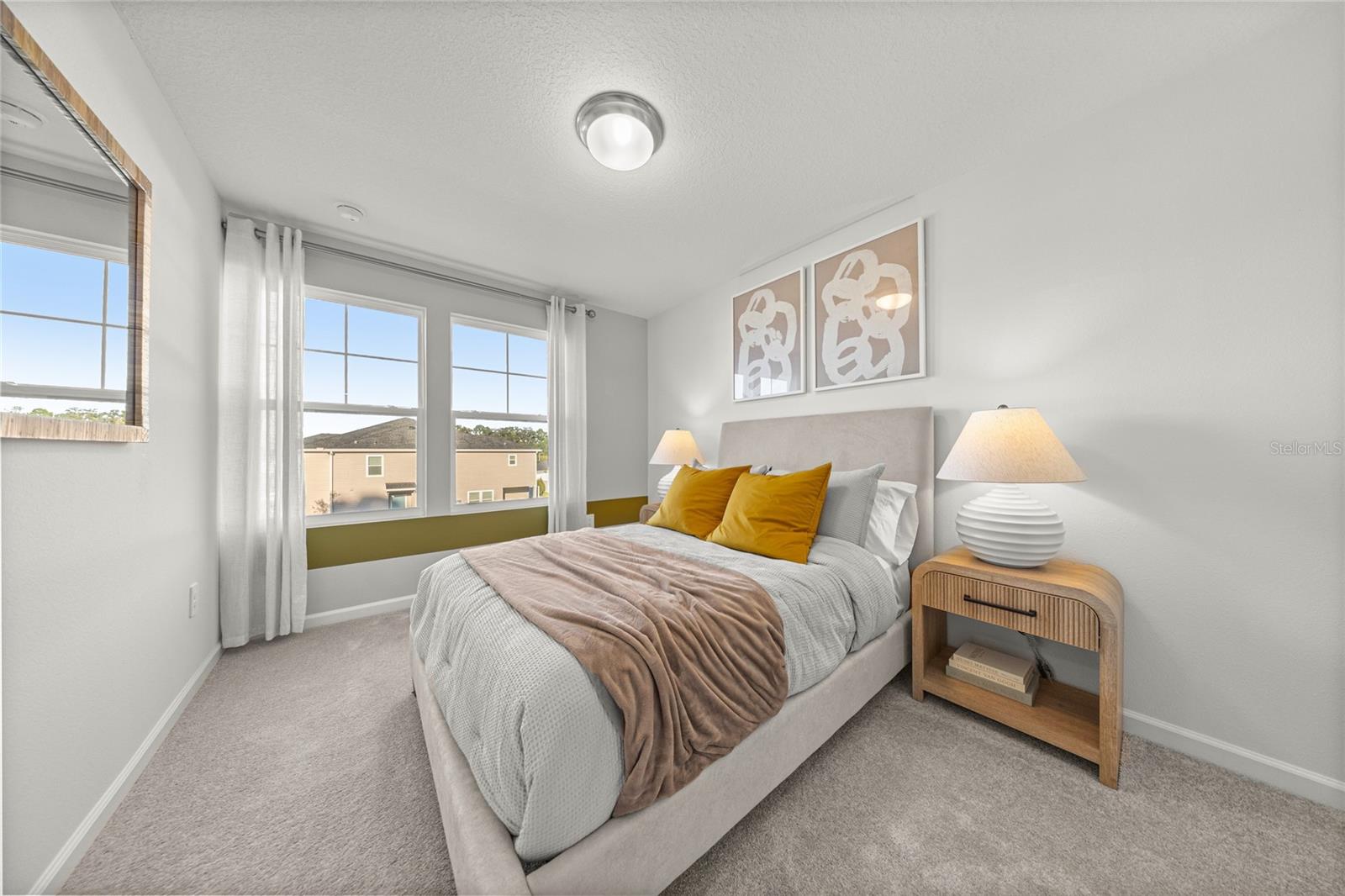 Image 3 of 28 For 14547 163rd Place