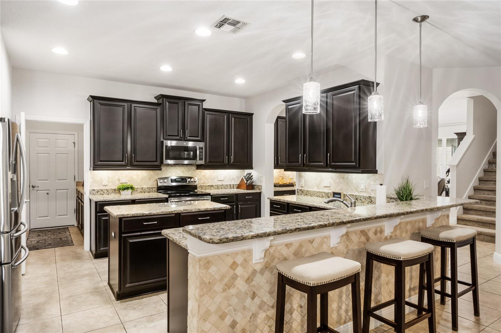 Image 12 of 62 For 648 Fanning Drive