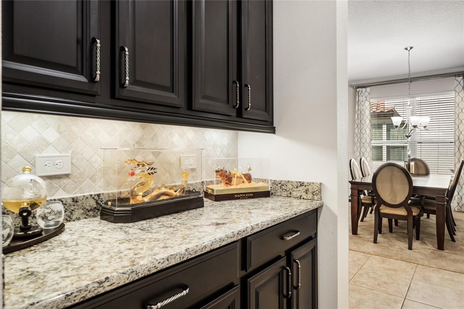 Image 15 of 62 For 648 Fanning Drive