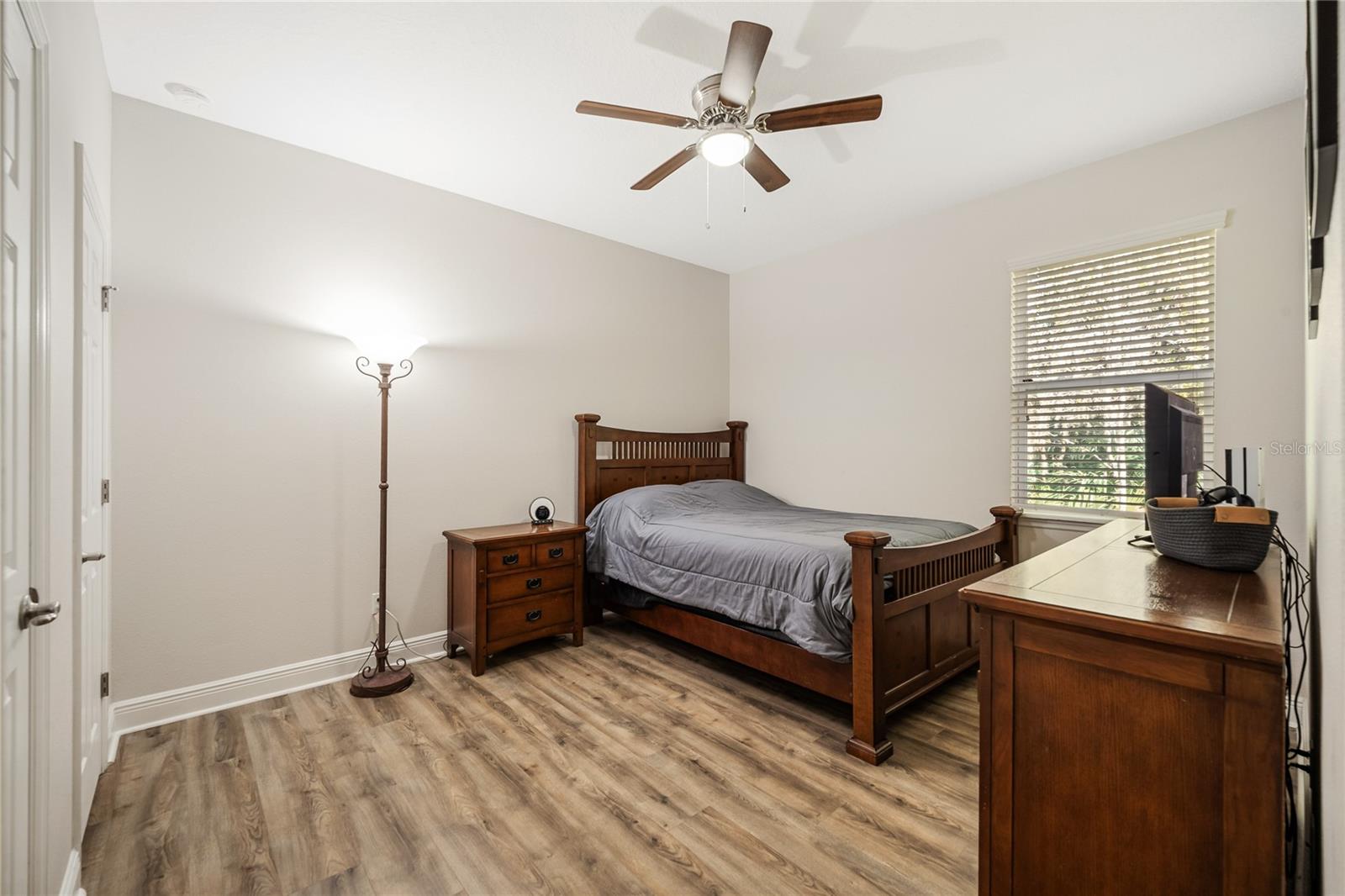 Image 31 of 62 For 648 Fanning Drive