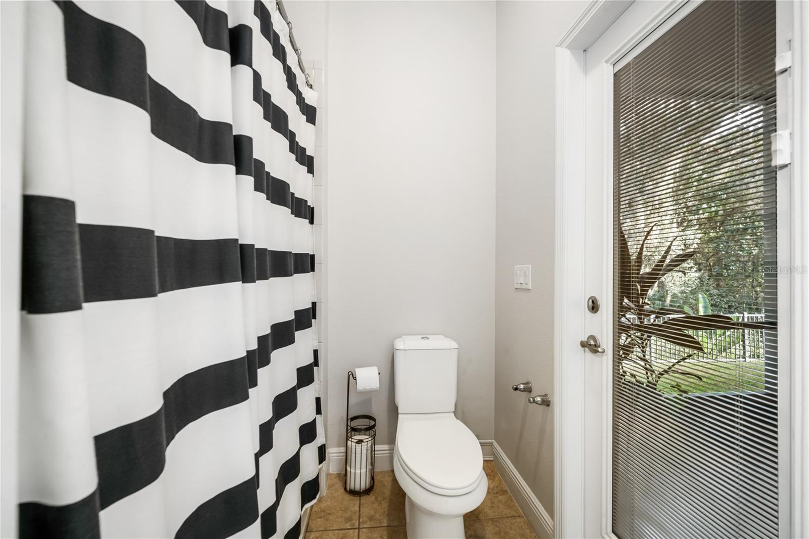 Image 33 of 62 For 648 Fanning Drive