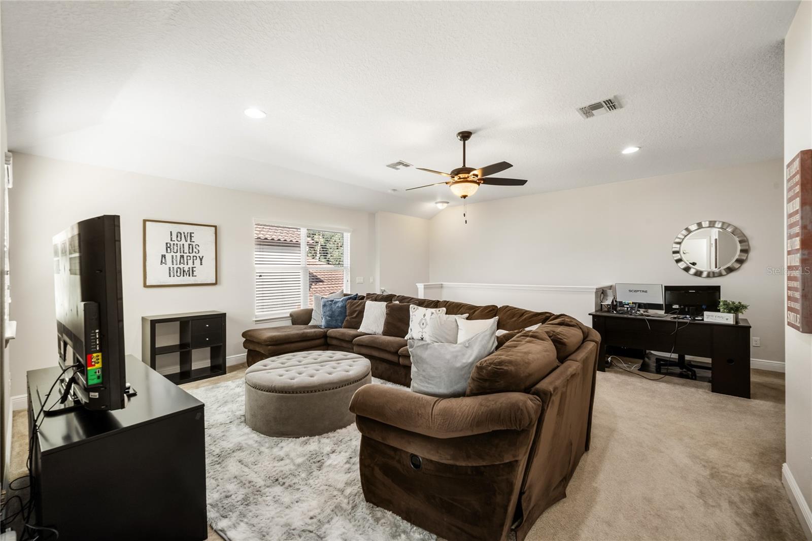 Image 37 of 62 For 648 Fanning Drive