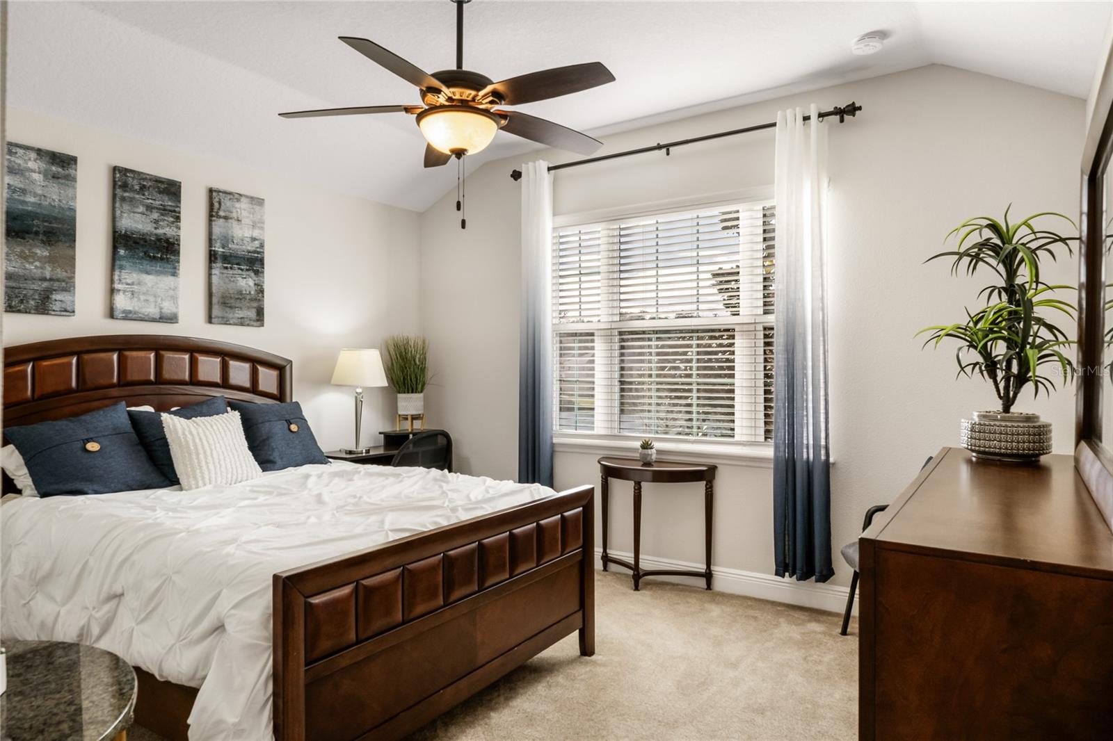 Image 39 of 62 For 648 Fanning Drive