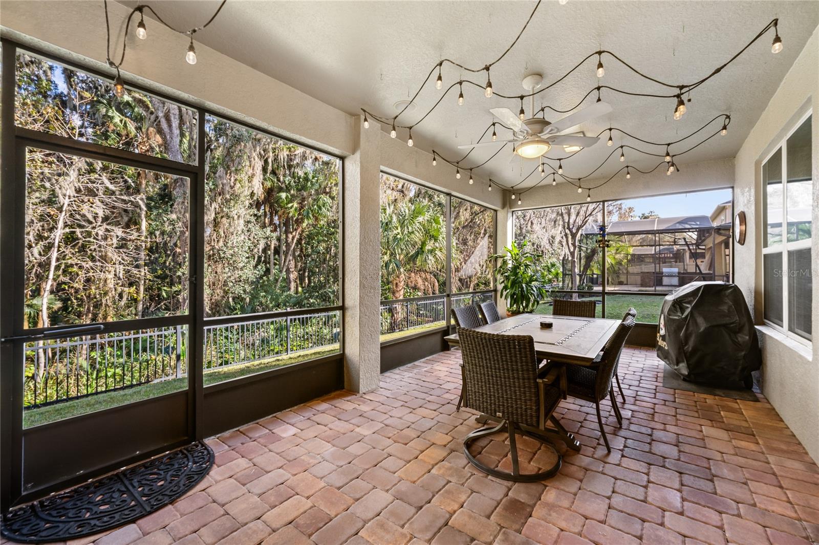 Image 42 of 62 For 648 Fanning Drive