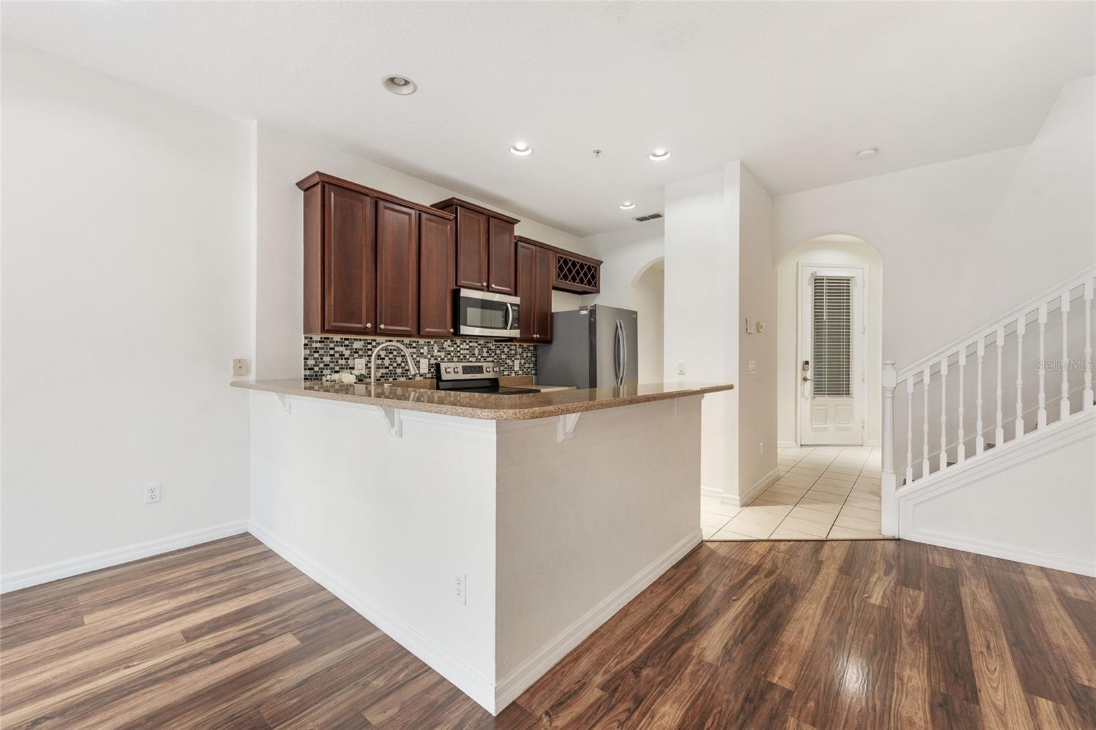 Image 14 of 42 For 9430 Tawnyberry Street