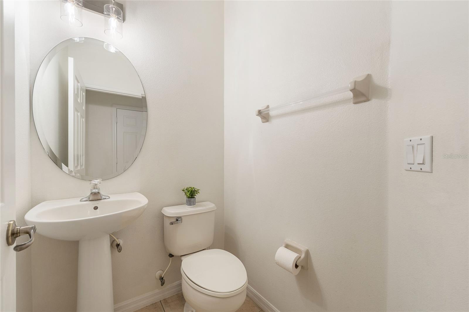 Image 19 of 42 For 9430 Tawnyberry Street