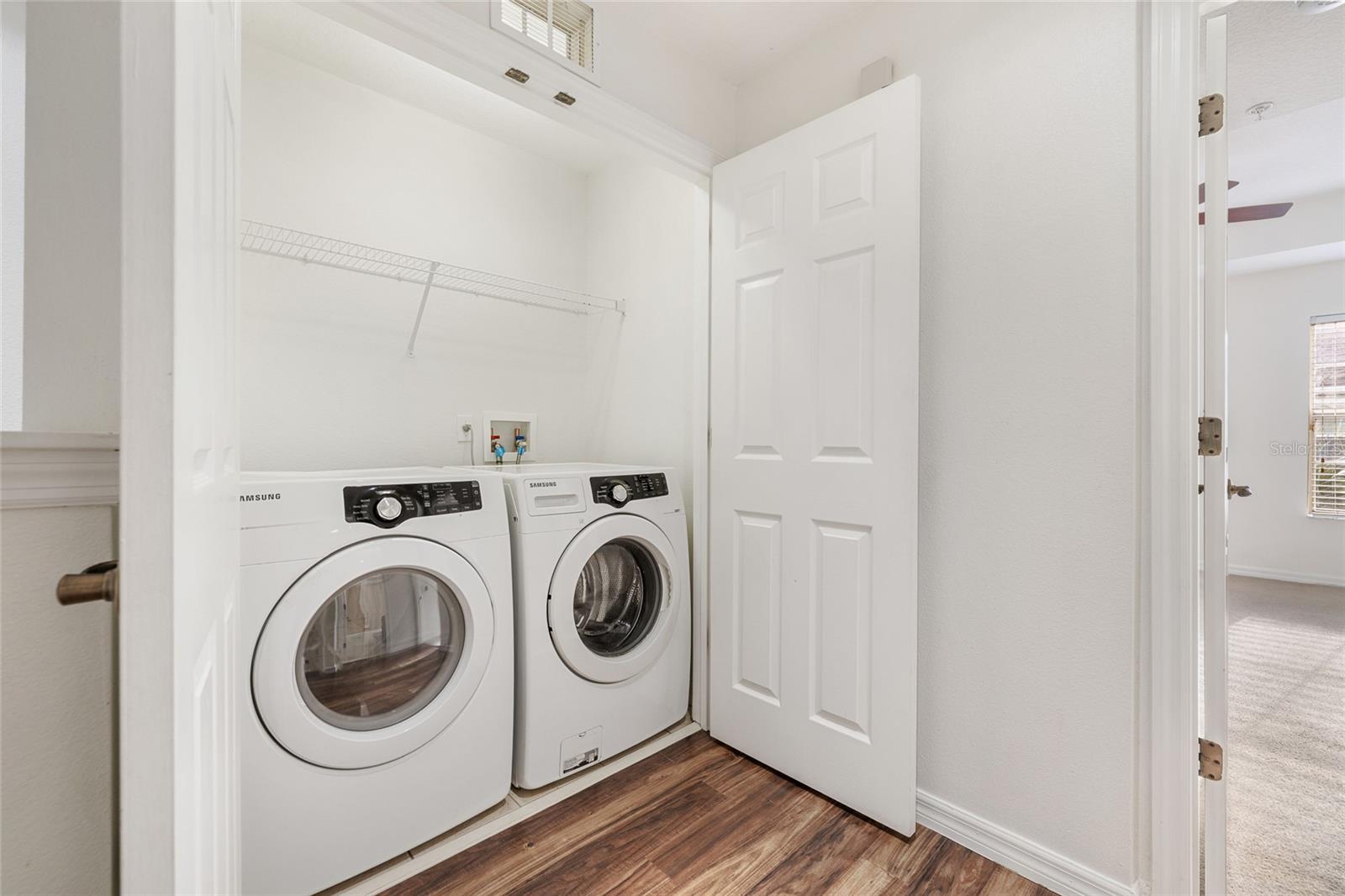 Image 31 of 42 For 9430 Tawnyberry Street