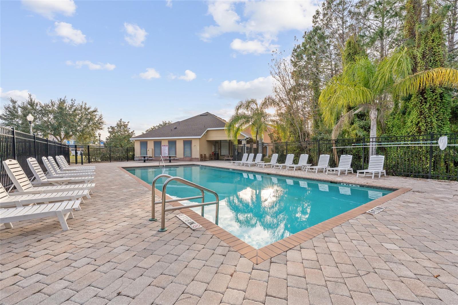 Image 41 of 42 For 9430 Tawnyberry Street