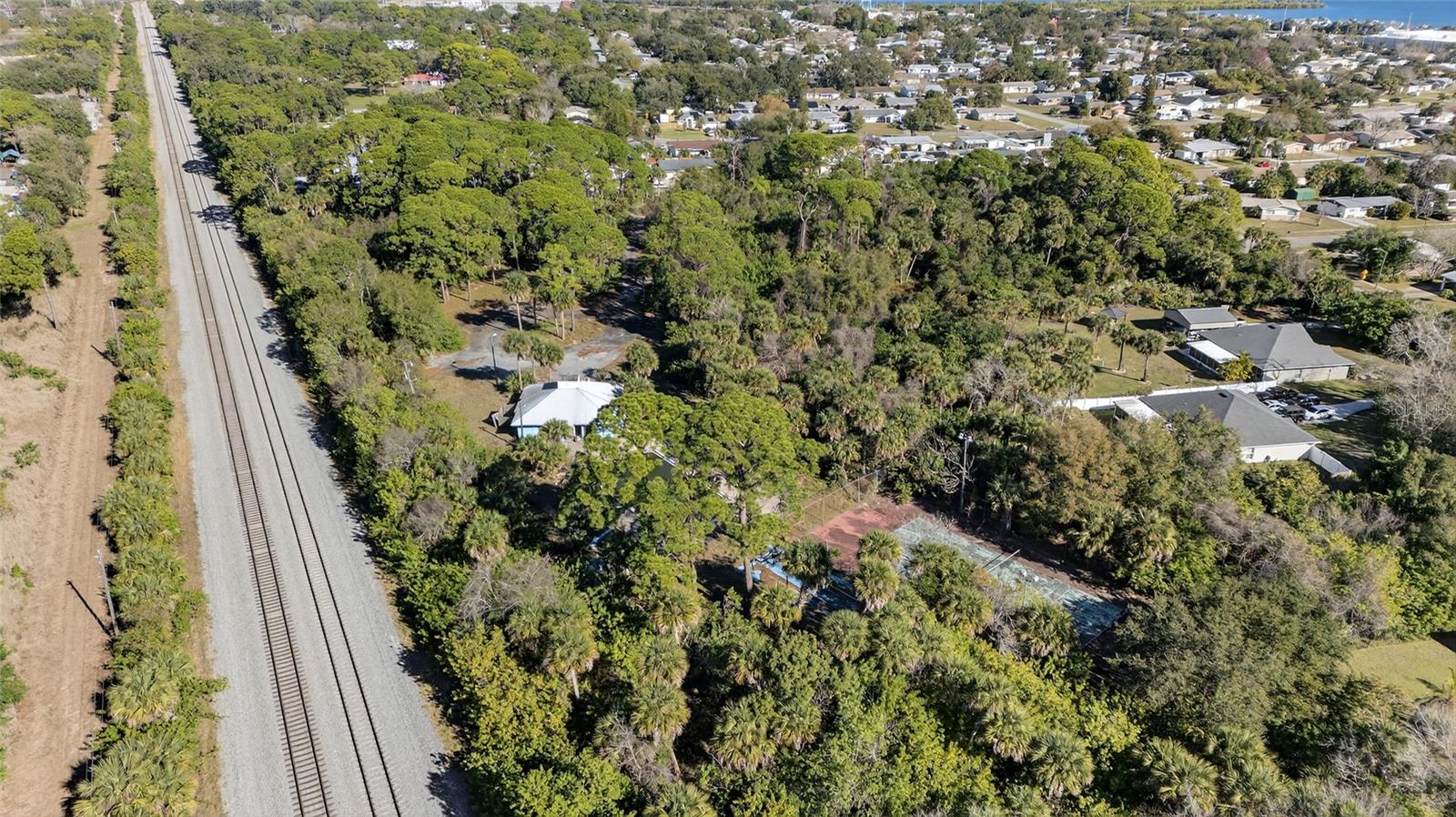 Image 6 of 13 For 925 Macco Road