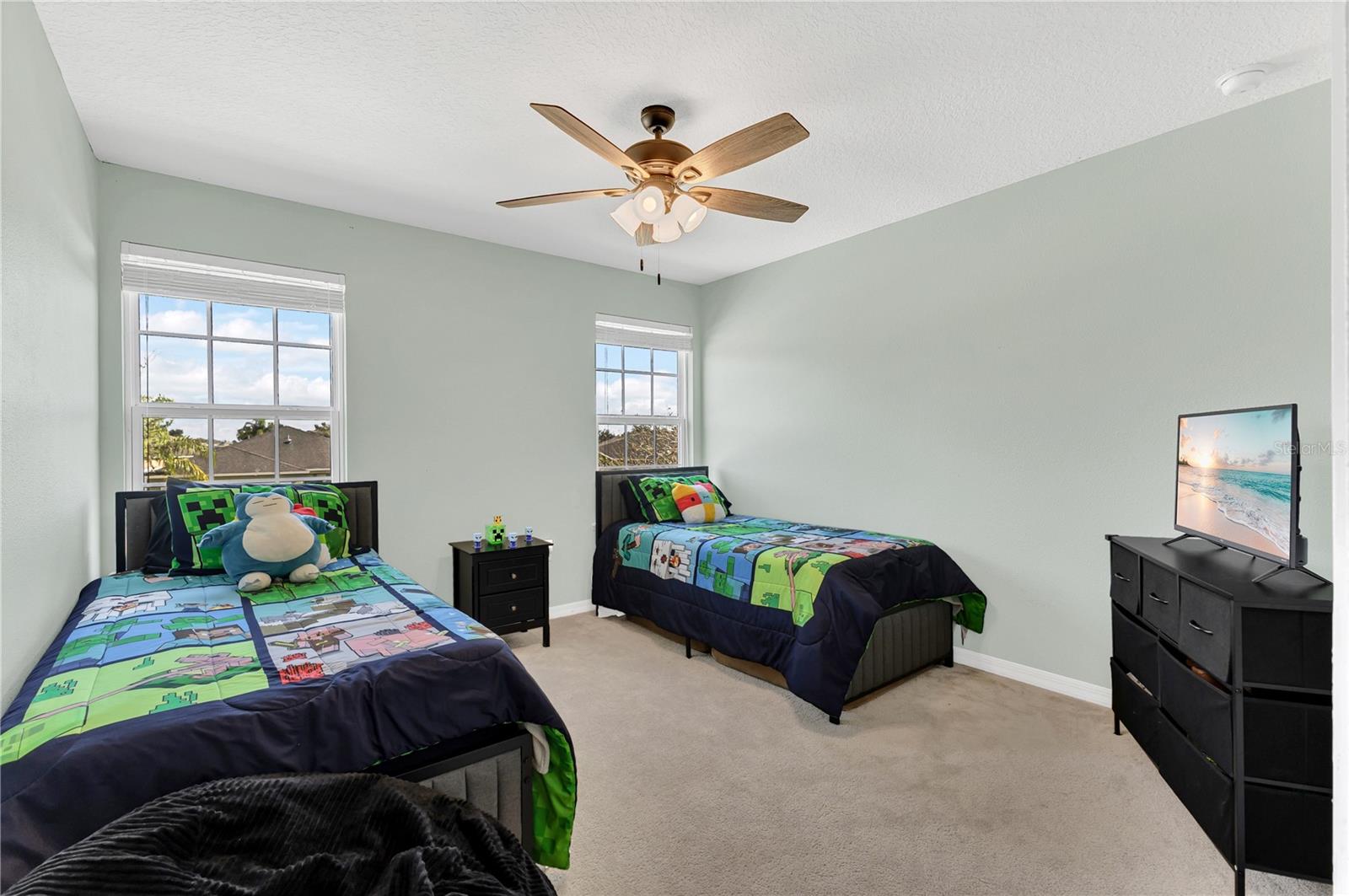 Image 19 of 36 For 181 Daigledog Street