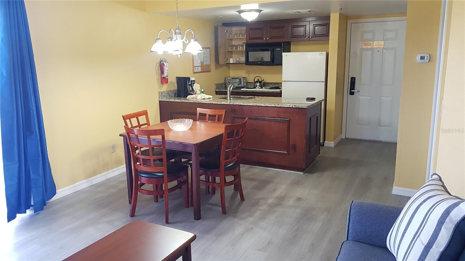 Image 2 of 12 For 6403 Parc Corniche Drive 4107