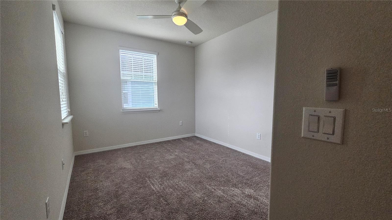 Image 12 of 23 For 2623 Palisade Boulevard W