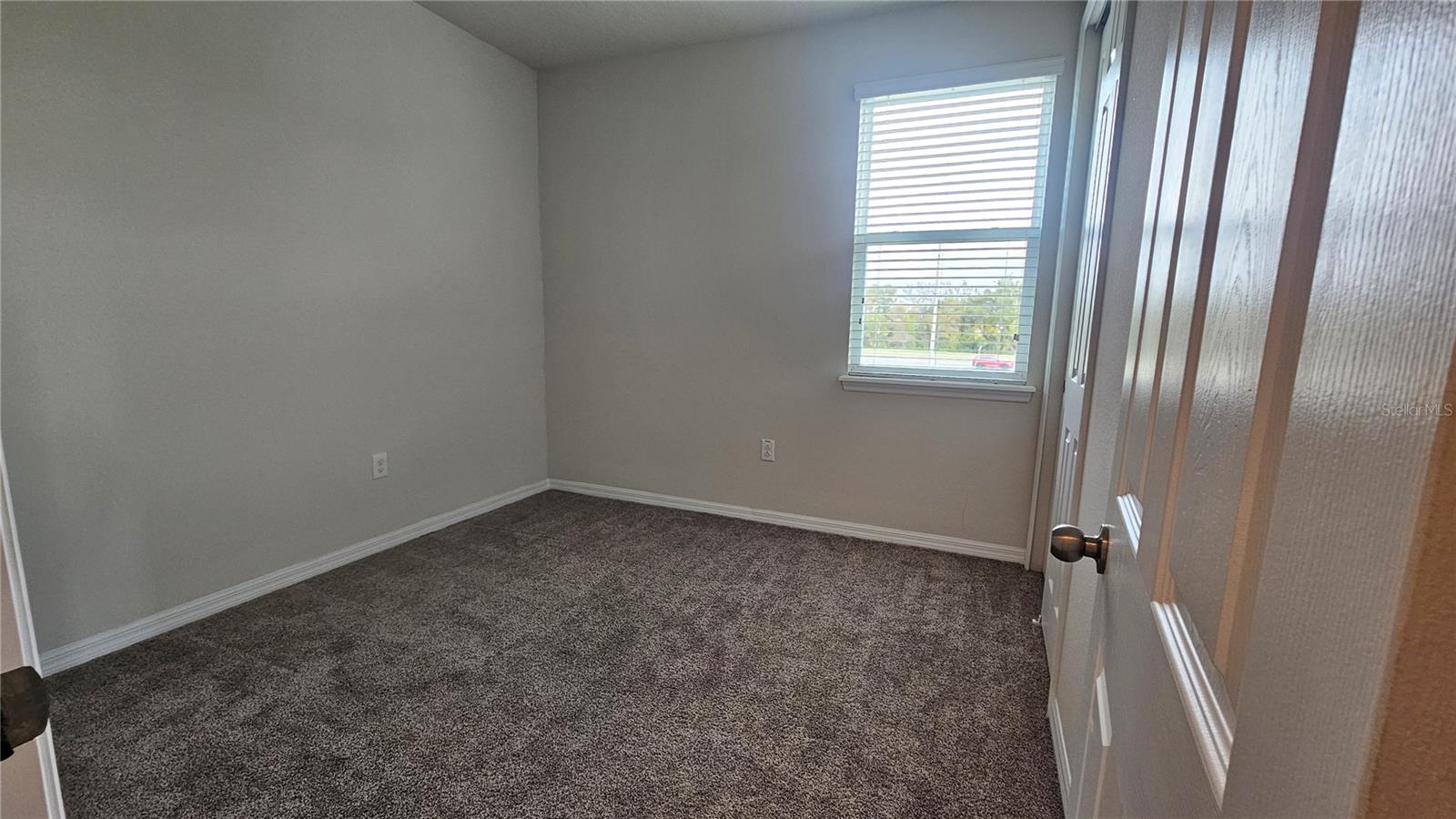 Image 21 of 23 For 2623 Palisade Boulevard W