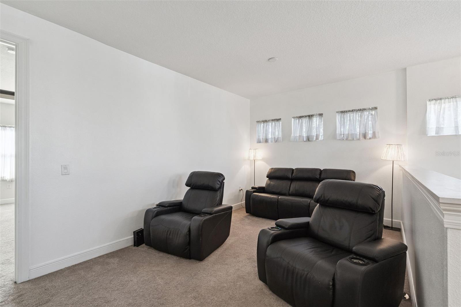 Image 27 of 79 For 15672 Shorebird Lane