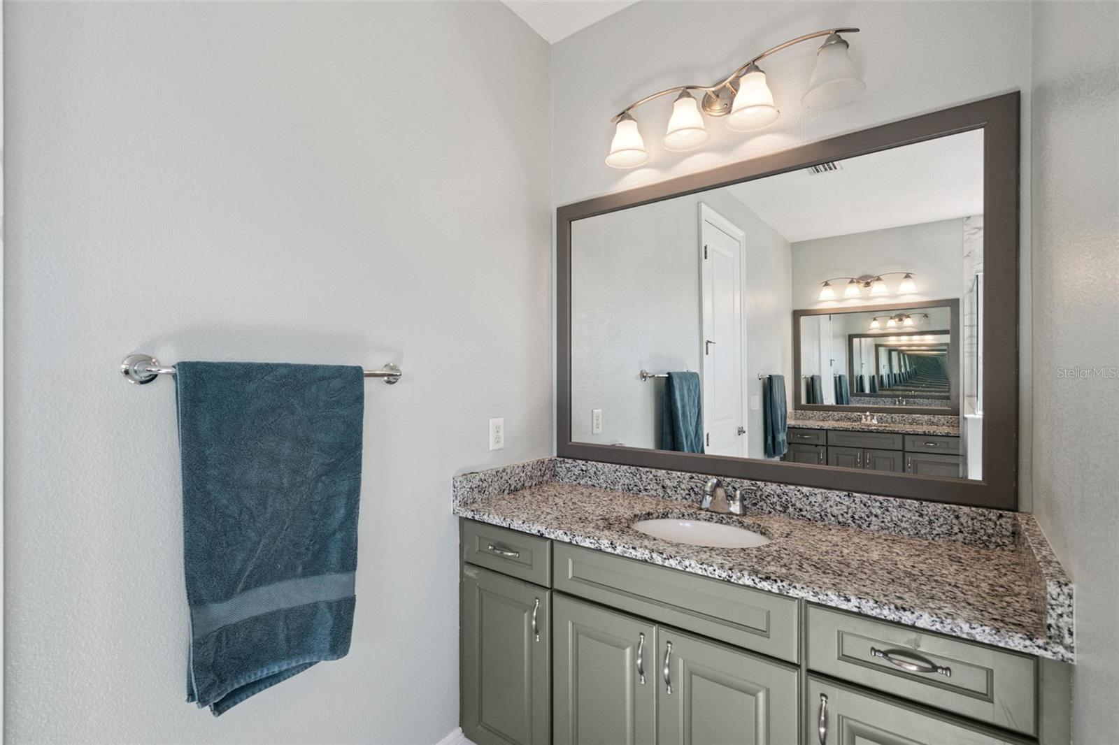 Image 31 of 79 For 15672 Shorebird Lane