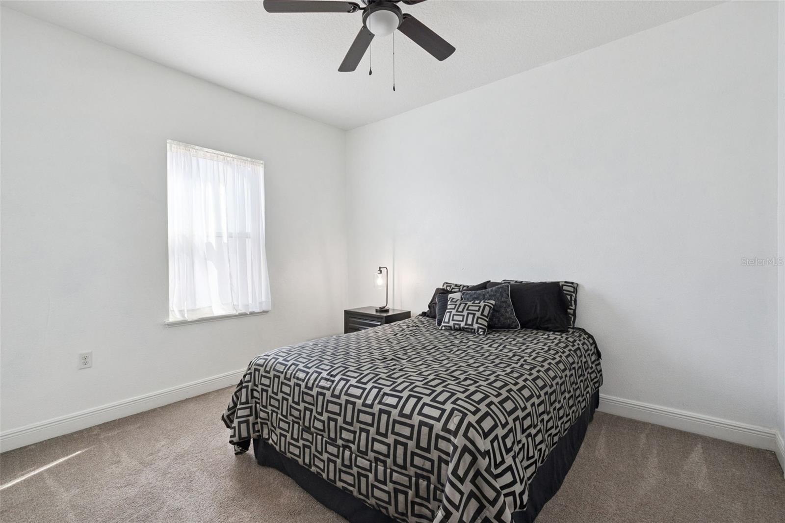 Image 39 of 79 For 15672 Shorebird Lane