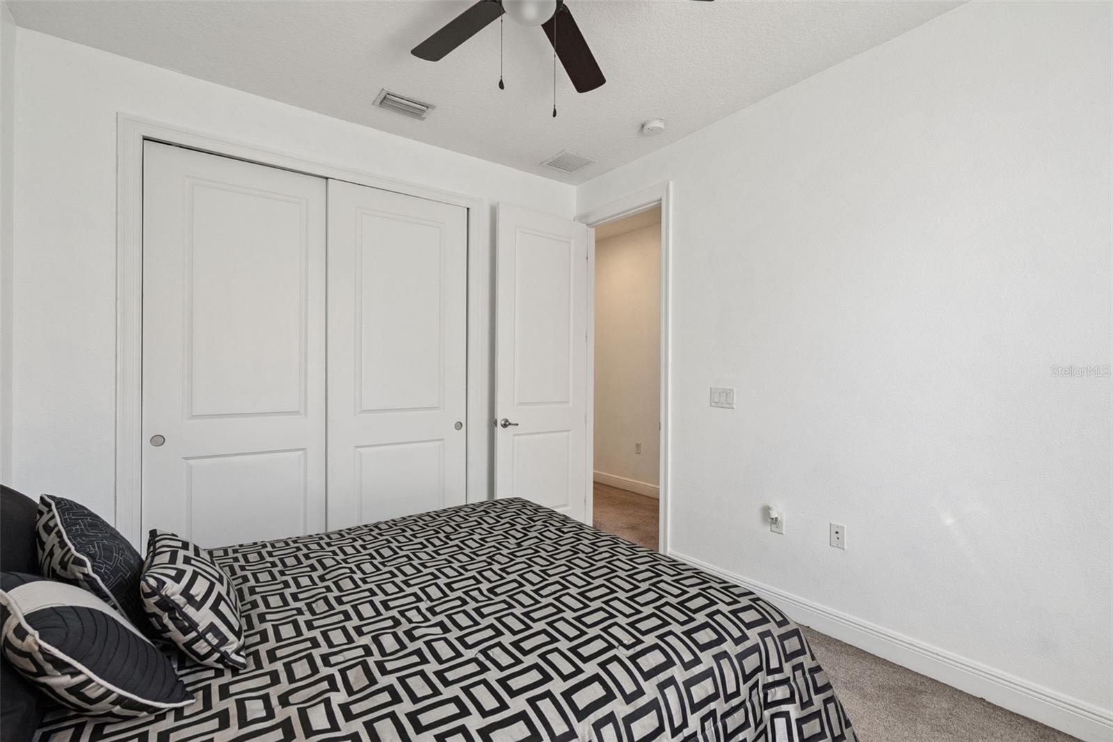 Image 40 of 79 For 15672 Shorebird Lane