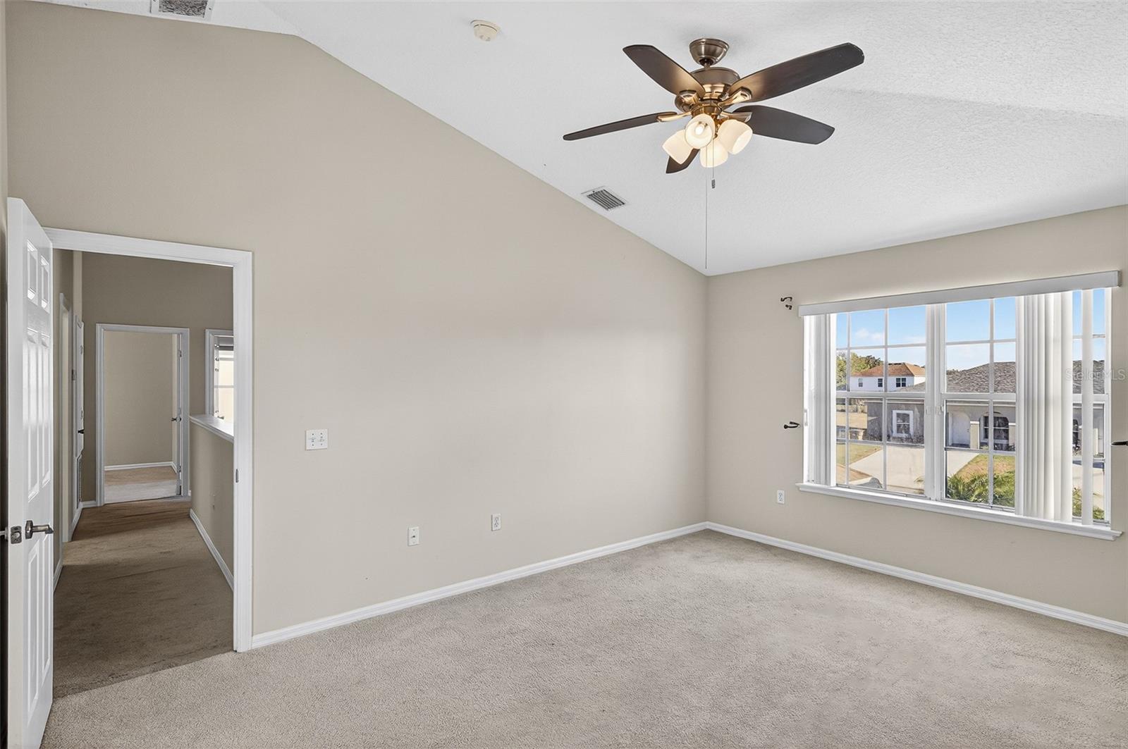 Image 26 of 60 For 1001 Dampierre Court