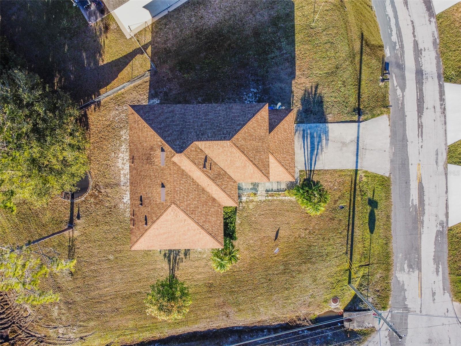 Image 55 of 60 For 1001 Dampierre Court