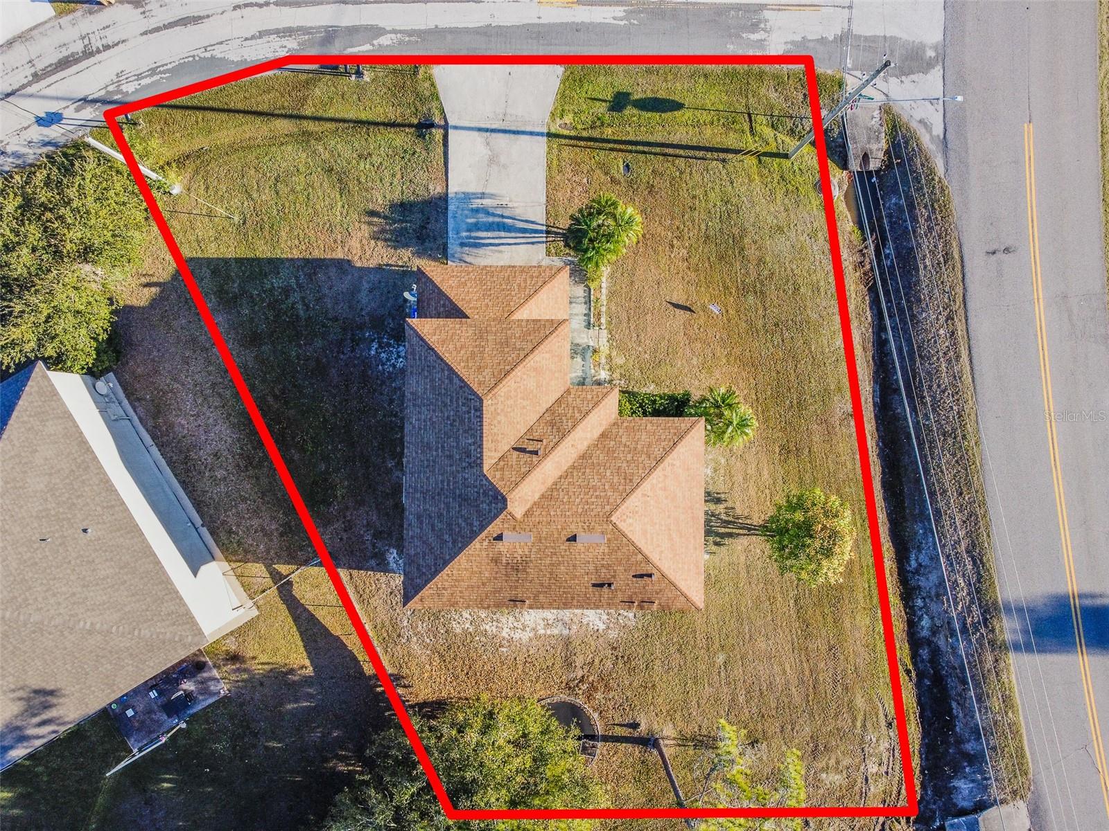 Image 56 of 60 For 1001 Dampierre Court