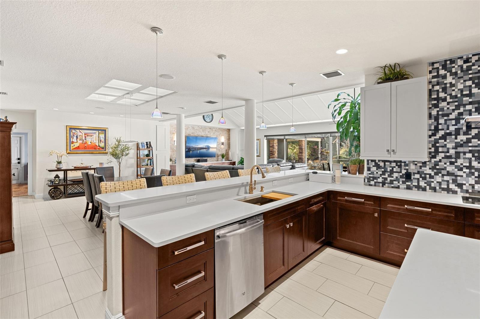 Listing photo id 15 for 4469 Old Bear Run