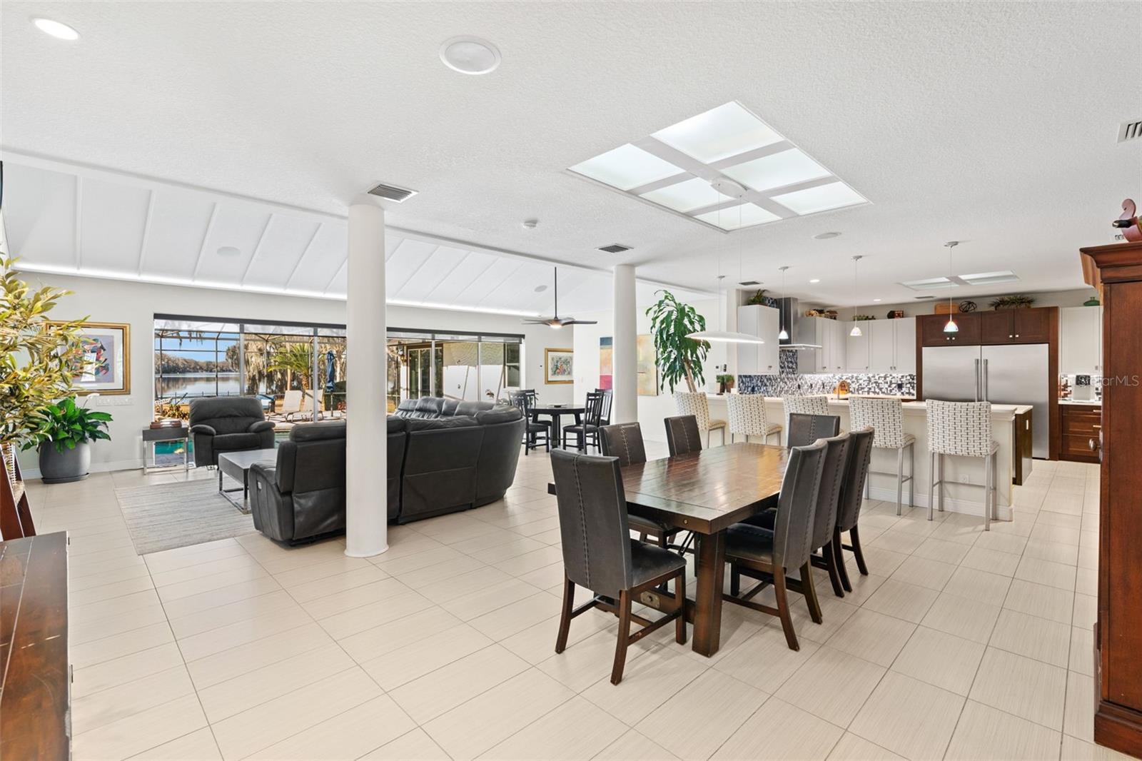 Listing photo id 3 for 4469 Old Bear Run