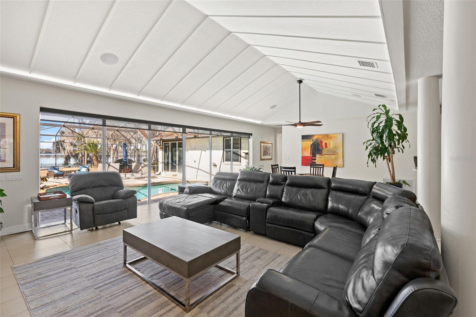 Listing photo id 6 for 4469 Old Bear Run