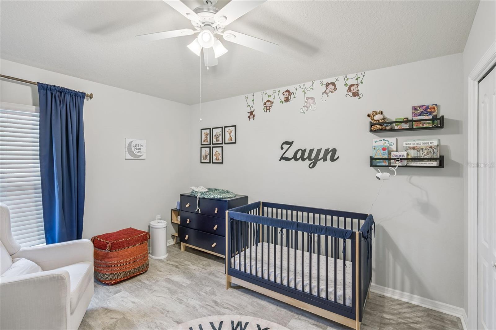 Image 16 of 29 For 6601 Boulder Run Loop