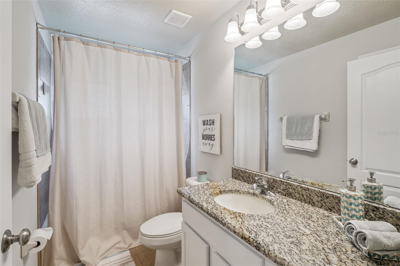 Image 19 of 29 For 6601 Boulder Run Loop