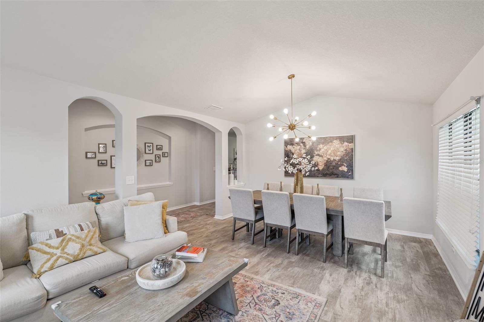 Image 7 of 29 For 6601 Boulder Run Loop