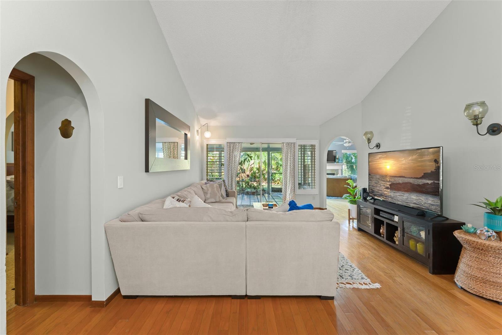 Image 2 of 43 For 1317 American Elm Drive