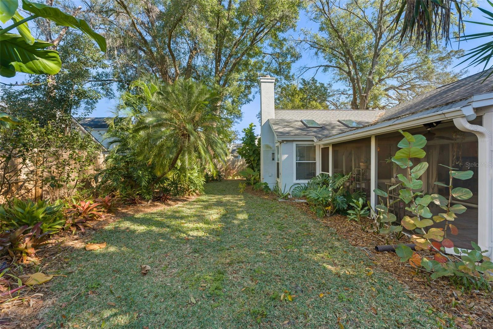 Image 40 of 43 For 1317 American Elm Drive