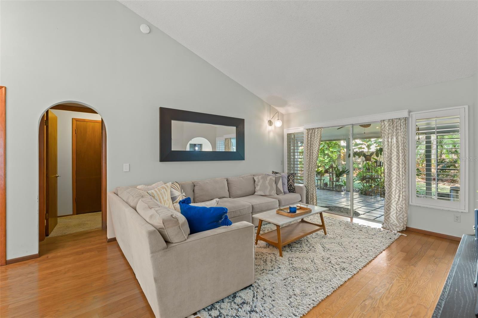 Image 7 of 43 For 1317 American Elm Drive