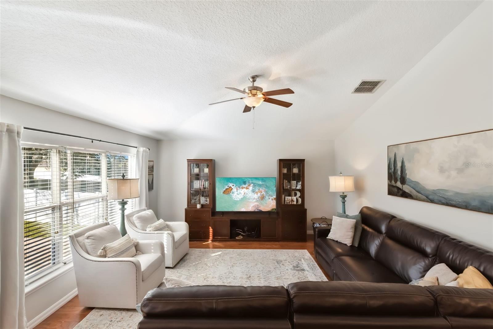 Image 11 of 35 For 261 Otter Tail Court