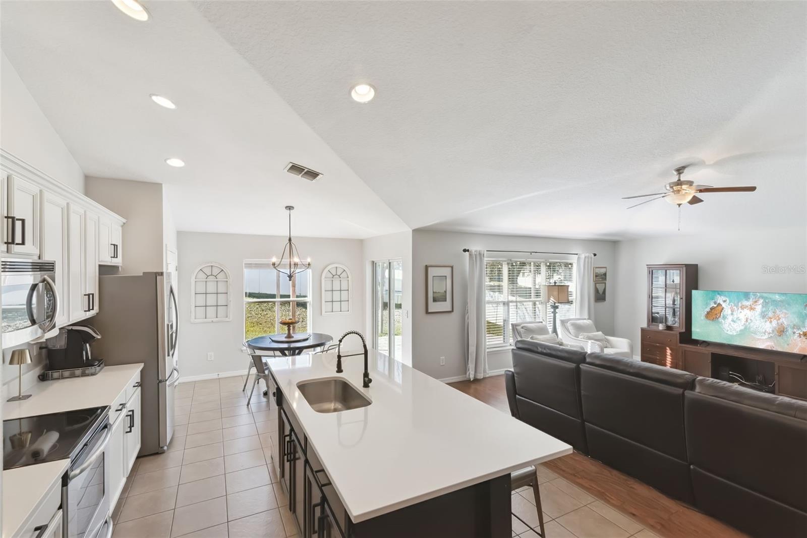 Image 16 of 35 For 261 Otter Tail Court