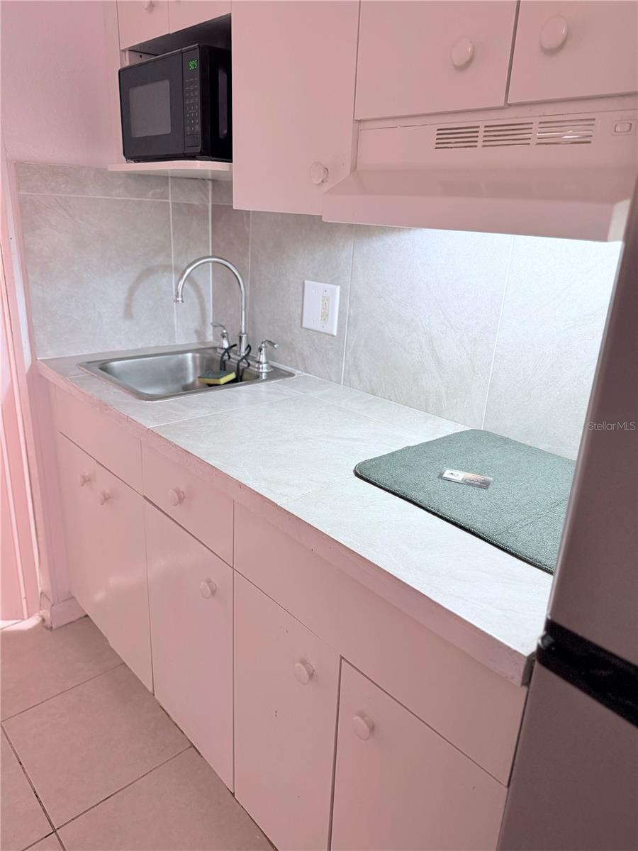 Image 5 of 14 For 43420 Highway 27 200