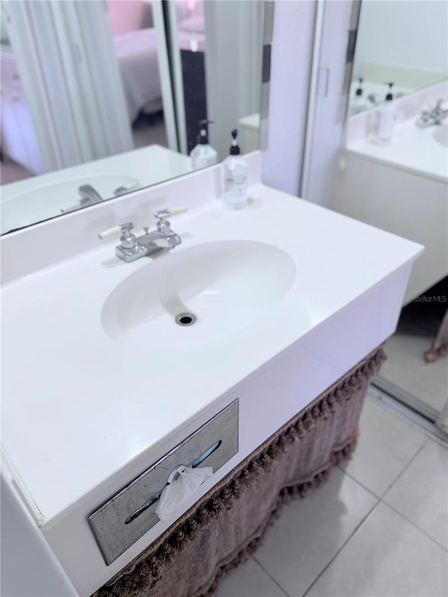 Image 9 of 14 For 43420 Highway 27 200