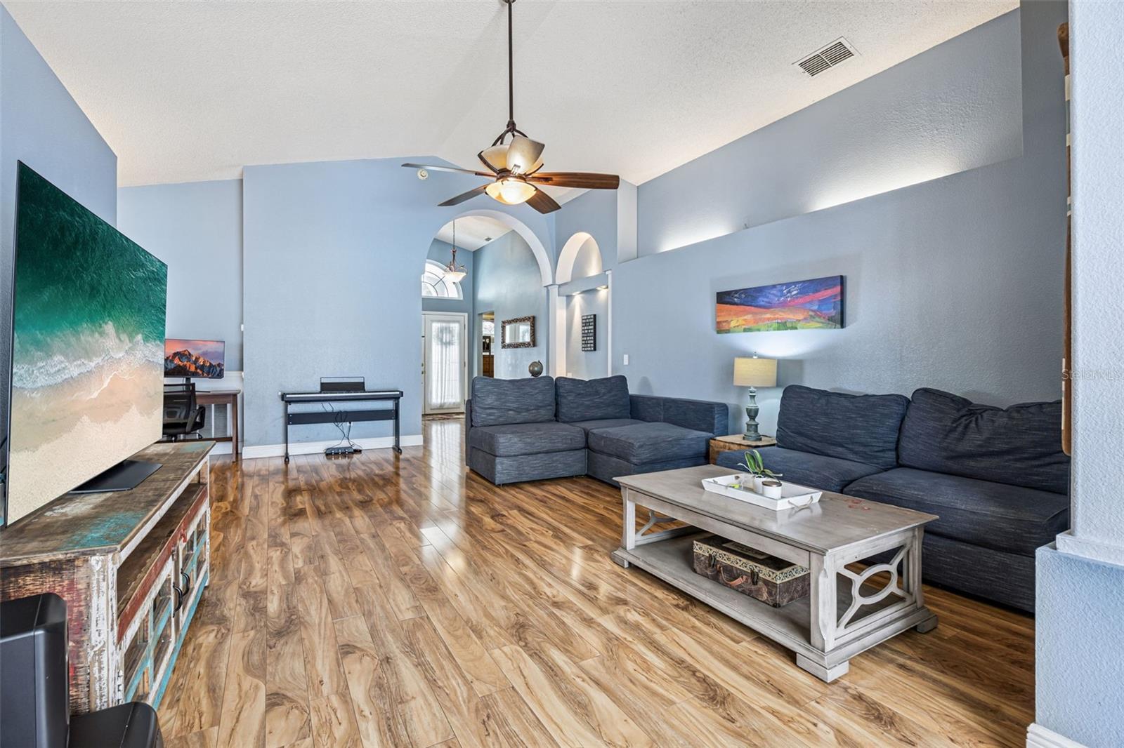 Image 10 of 58 For 2313 Runyon Court