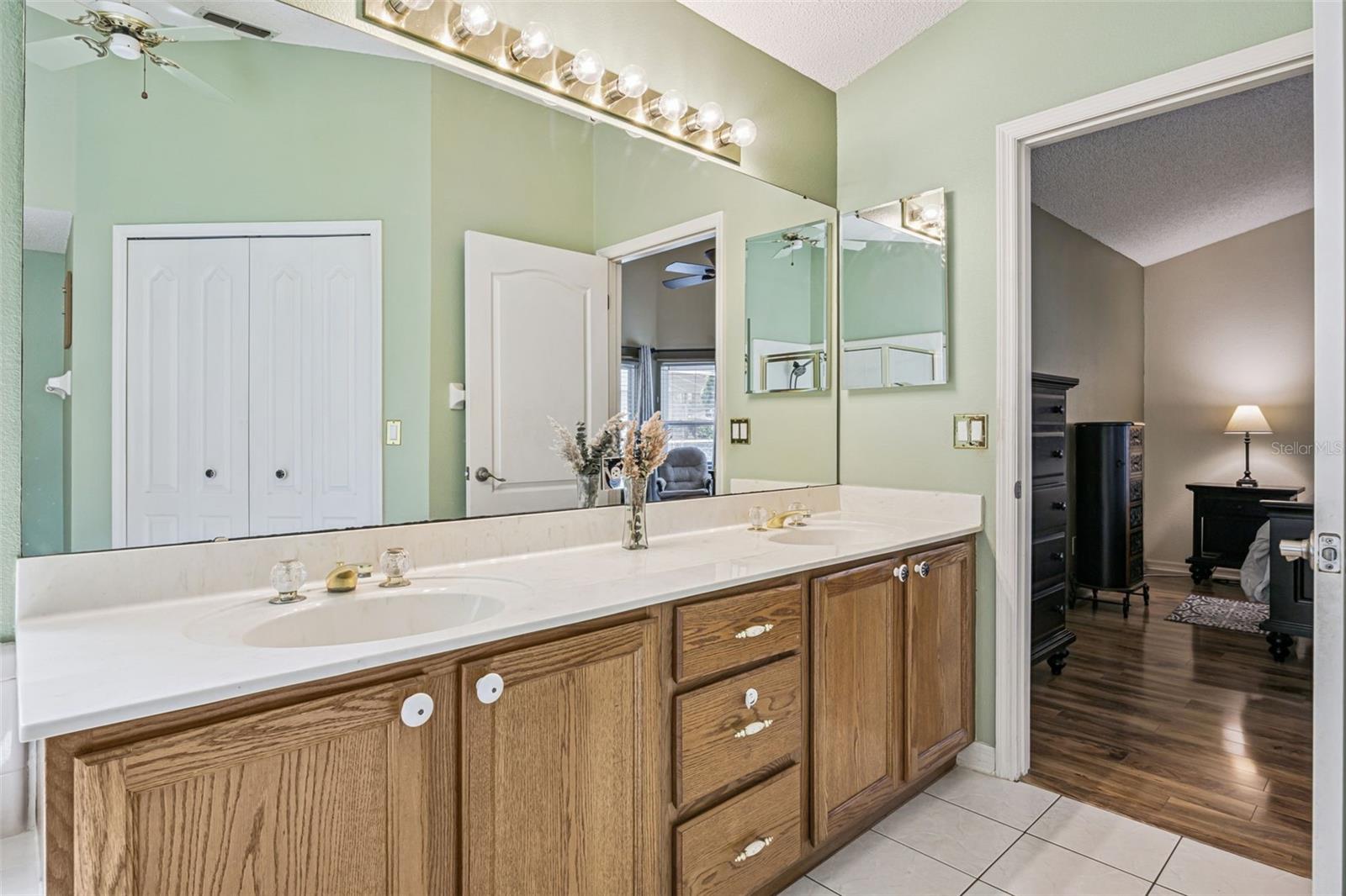 Image 31 of 58 For 2313 Runyon Court