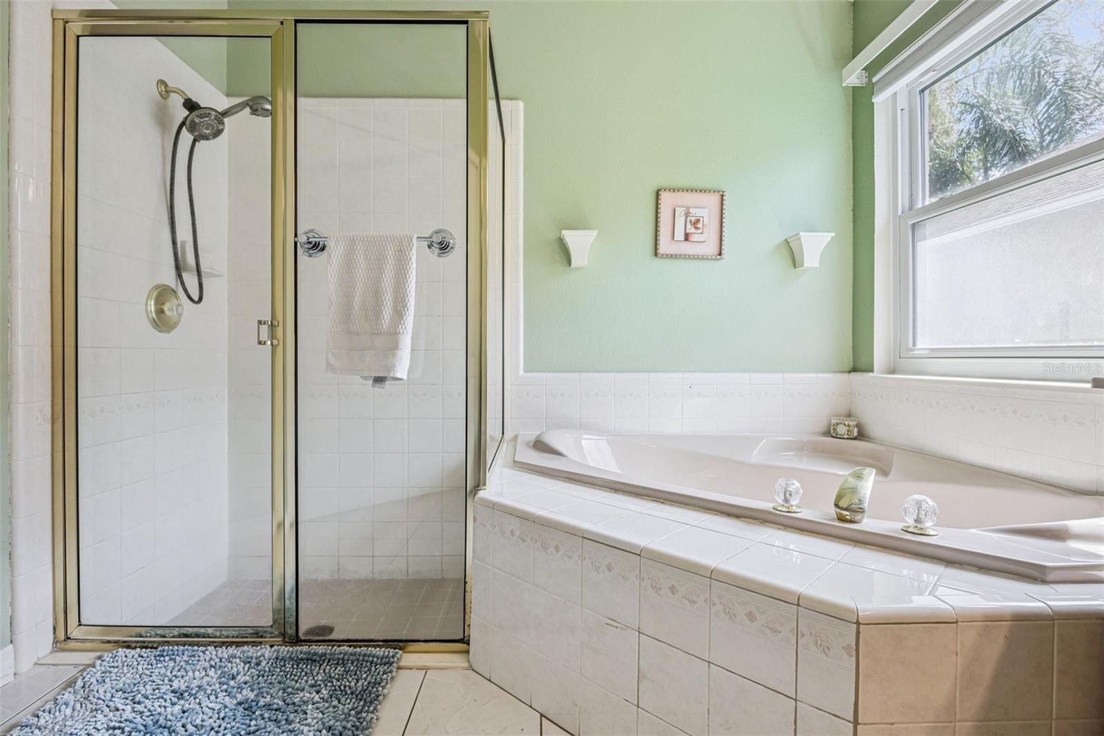Image 33 of 58 For 2313 Runyon Court