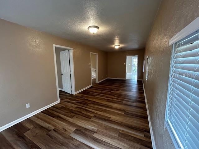 Image 10 of 25 For 141 Pine Avenue 209