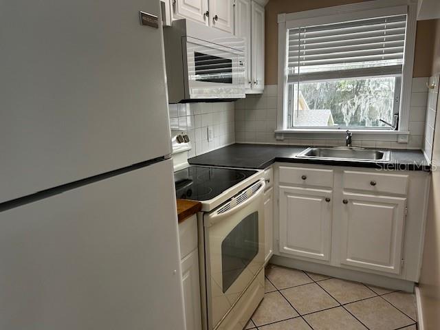 Image 19 of 25 For 141 Pine Avenue 209