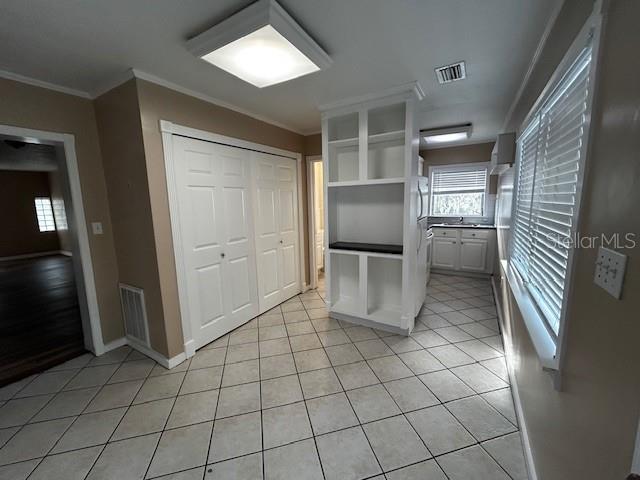 Image 2 of 25 For 141 Pine Avenue 209