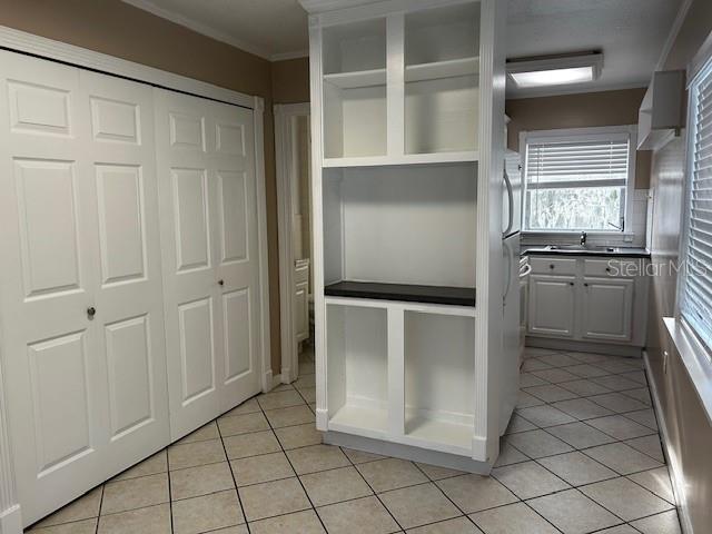 Image 3 of 25 For 141 Pine Avenue 209