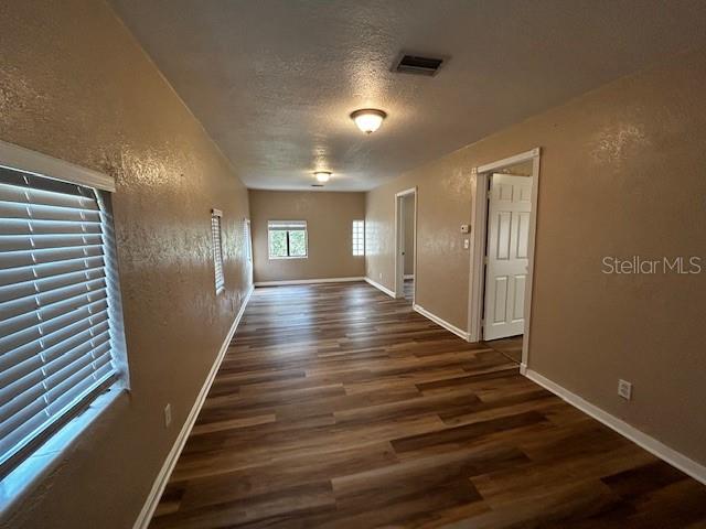 Image 9 of 25 For 141 Pine Avenue 209